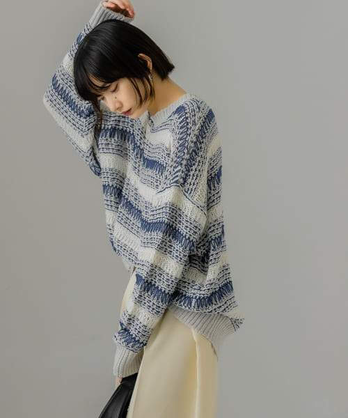 透かし編みルーズニット