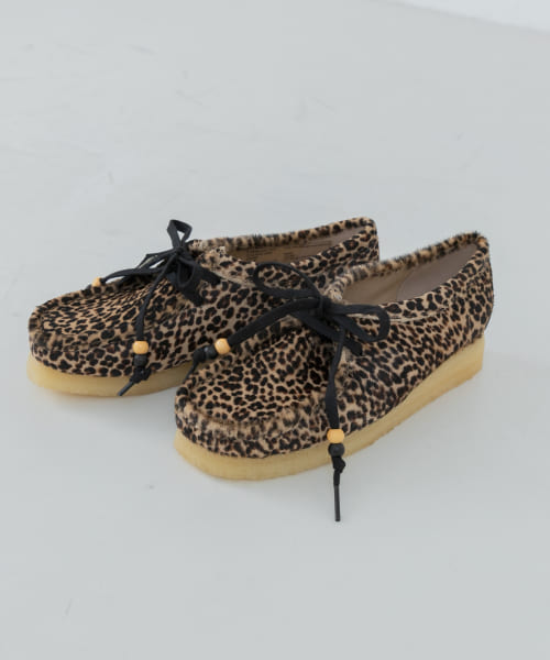 Clarks　wallabee