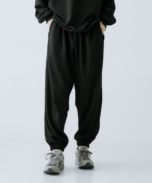 DAIWA PIER39　TECH SWEAT PANTS