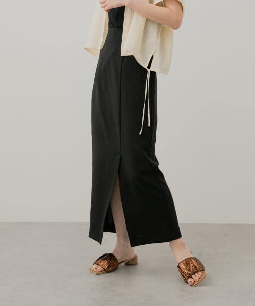 『UR TECH DRYLUXE』リネンライクスリットタイトスカート