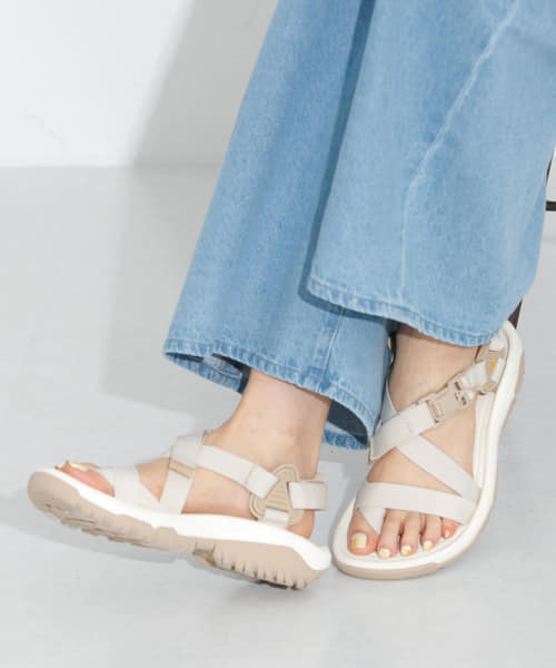 Teva　W HURRICANE TERRA DACTYL