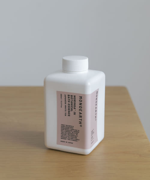 MONOEARTH　BATH ESSENCE 400ml