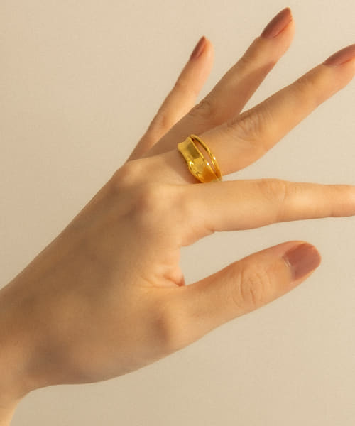 SMELLY so’　double line ring