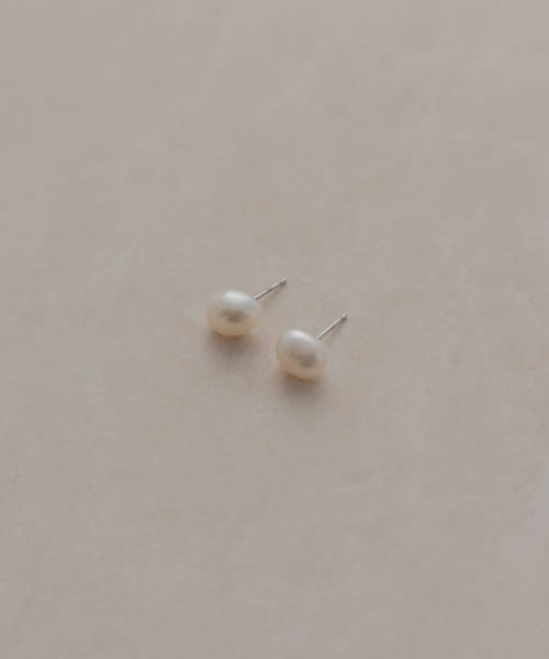ff by decor urban research　ケシパールポストピアス