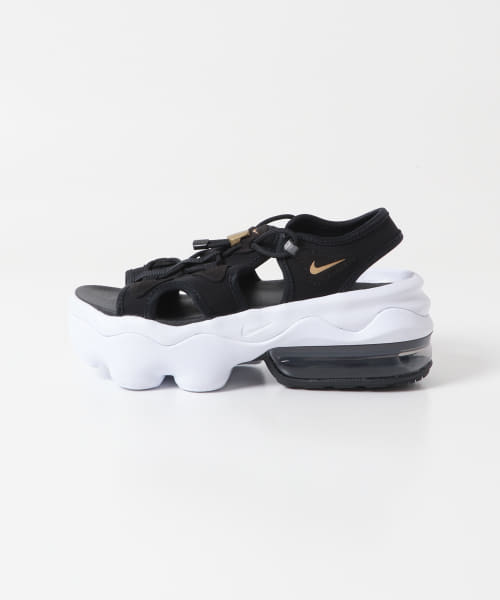 NIKE　ウィメンズエアマックスココサンダル