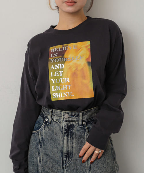 グラフィックロングTシャツ