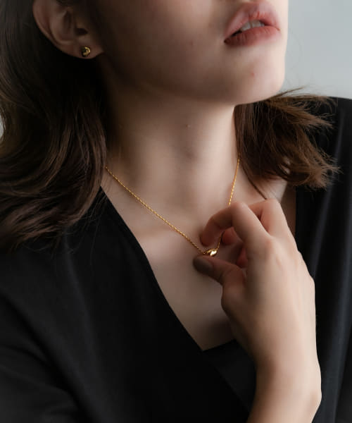 SMELLY so’　grain necklace