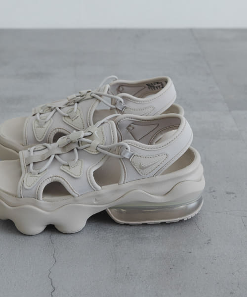 NIKE　エアマックスココサンダル