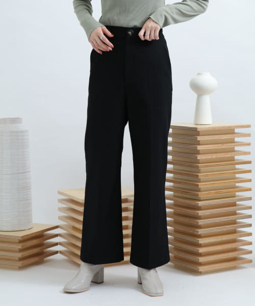ウールセミフレアクロップドパンツ