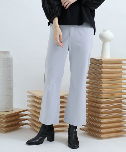 ウールセミフレアクロップドパンツ