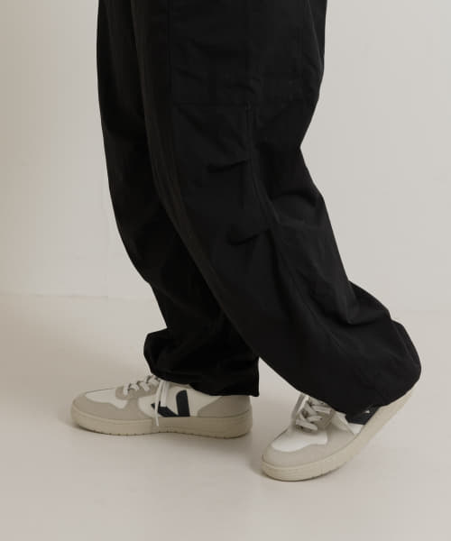 veja　V-10 WHITE NAUTICO
