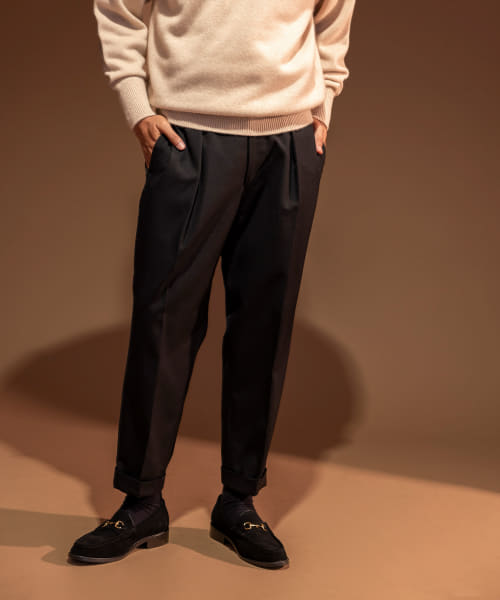 ZUBON　ワンタックワイドテーパードパンツ