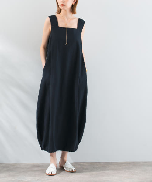le　SEERSUCKER COCCON DRESS