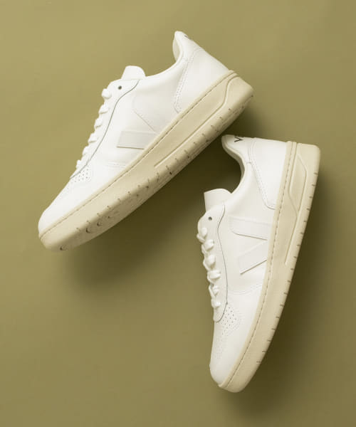 veja　V10-EXTRA WHITE
