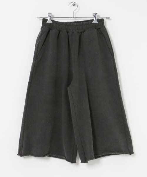 dDdDdDd　FADE BUGGY SWEAT SHORTS