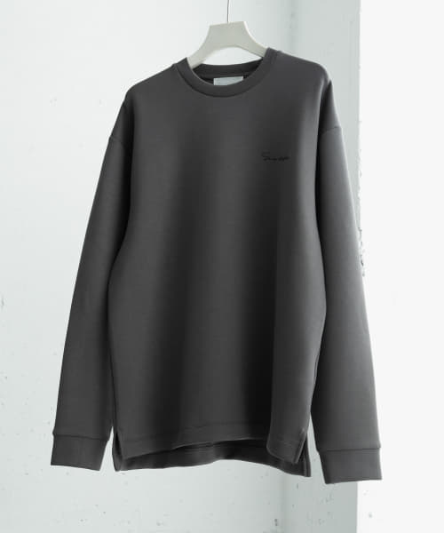 『ユニセックス』シシュウダンボールポンチロングスリーブTシャツ