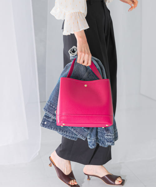 AULENTTI　スクエアBAG