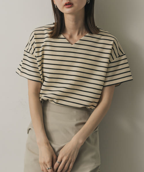 ミラノリブVネックTシャツ