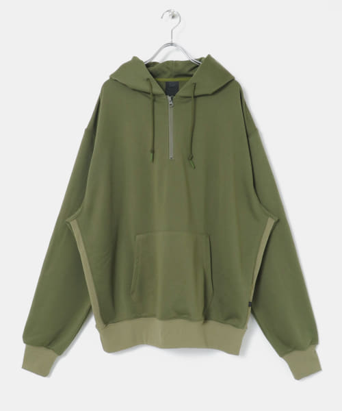 DAIWA PIER39　TECH SWEAT HALF ZIP HOOD
