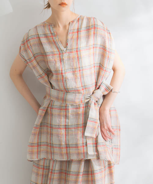 POSTELEGANT　LINEN CHECK GATHERED TOP