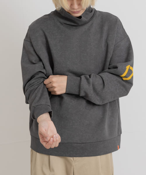 TONY　LA turtle neck fleece SWEAT