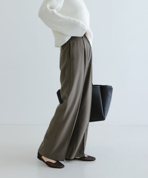 ストレッチタックスラックス
