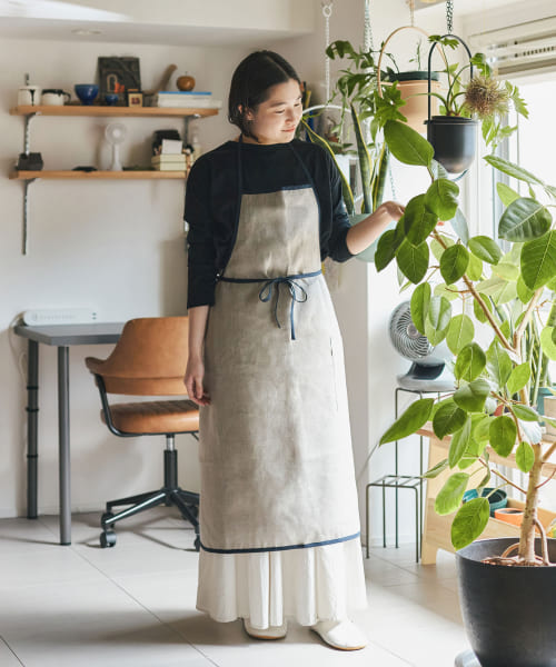 fog linen work　リネンパイピングエプロン