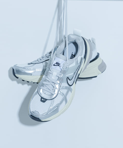 NIKE　V2K ラン
