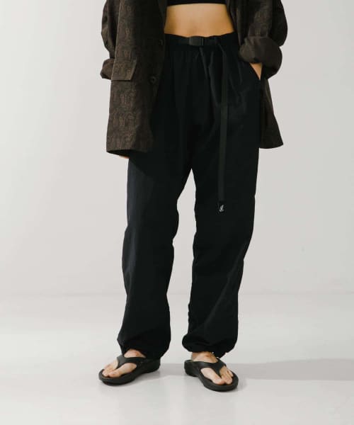 Gramicci / LOWERCASE　NYLON TRACK PANT