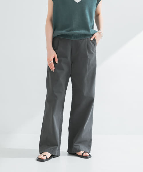 new basic　タックワイドチノパンツ