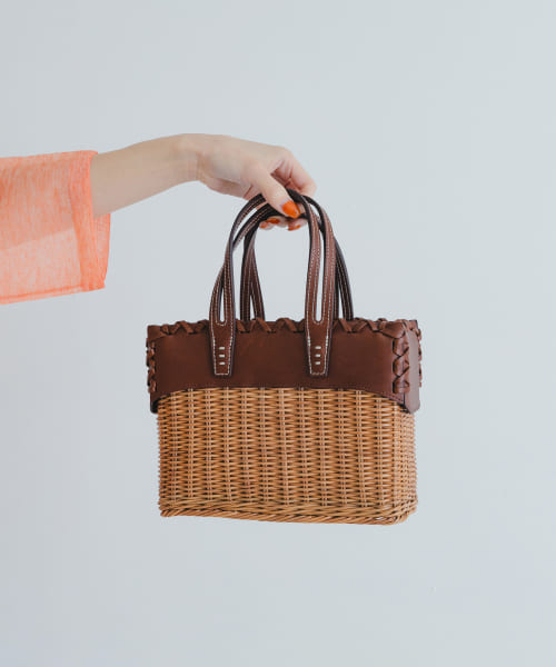 A VACATION　RATTAN S