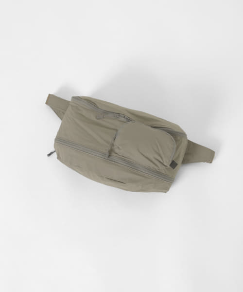 DAIWA PIER39　TRAVEL EXPAND FANNY BAG
