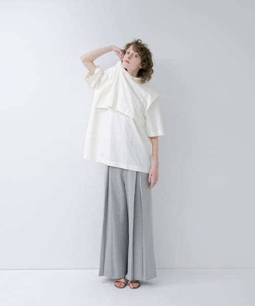layered big tee