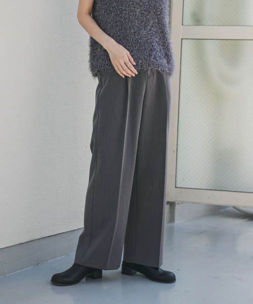 センタープレスストレートパンツ
