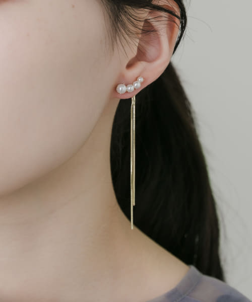 パールチェーンピアス