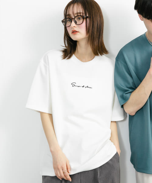 シシュウポンチショートスリーブTシャツ