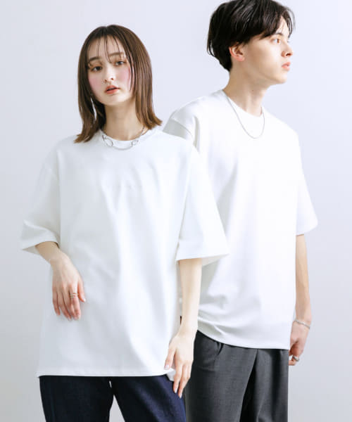 シシュウポンチショートスリーブTシャツ