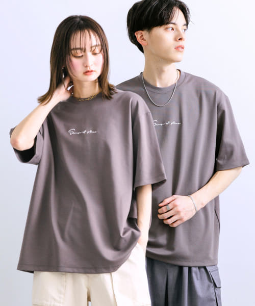 シシュウポンチショートスリーブTシャツ