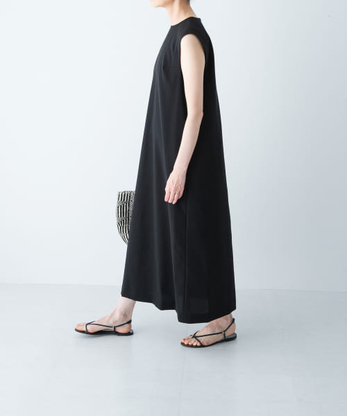 ストレートワンピース