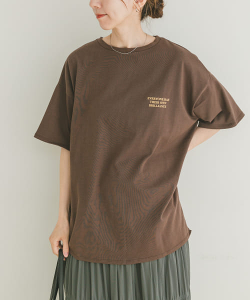バックプリントロゴTシャツ