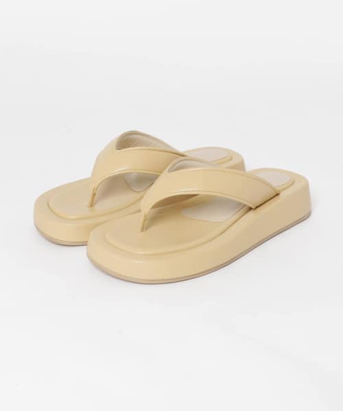 厚底トングサンダル
