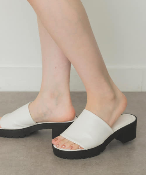 『MADE IN JAPAN』厚底ストレッチサンダル