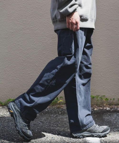 ダックストレートパンツ