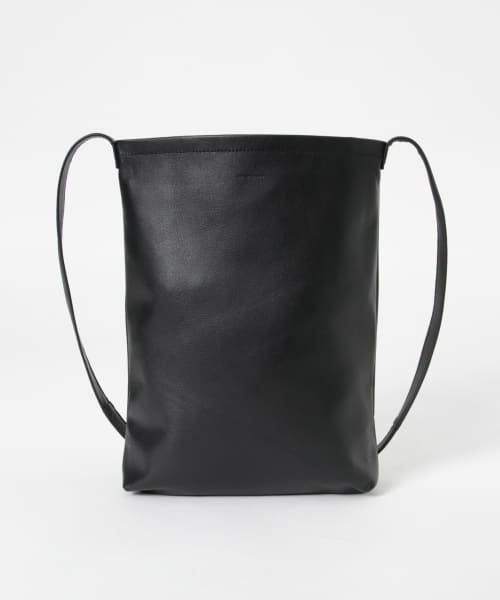 Hender Scheme　cow shoulder big