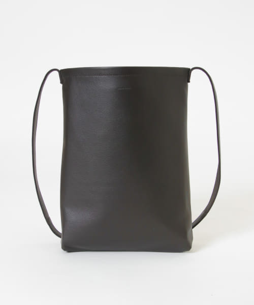 Hender Scheme　cow shoulder big