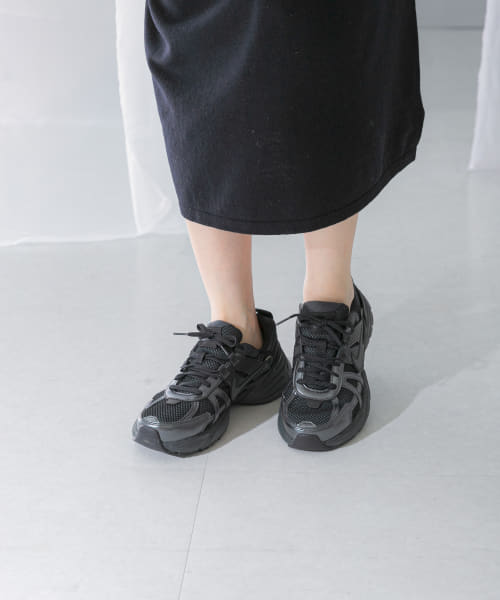 NIKE　V2K ラン