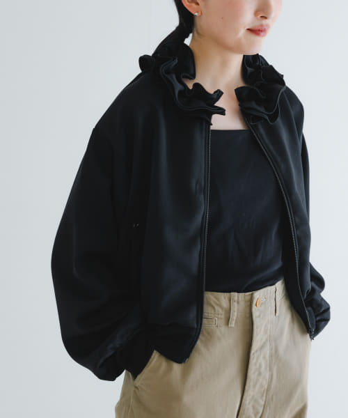 crinkle crinkle crinkle　frill coller track jacket