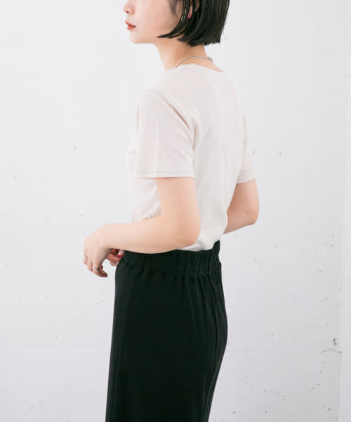 コンパクトベーシックTシャツ