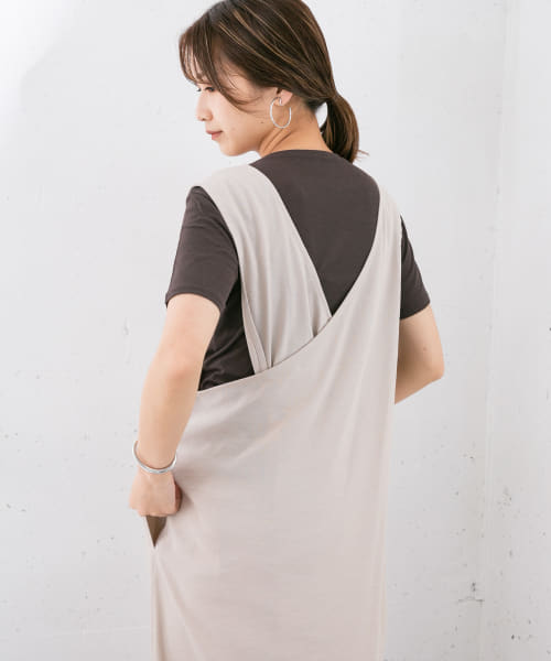 コンパクトベーシックTシャツ