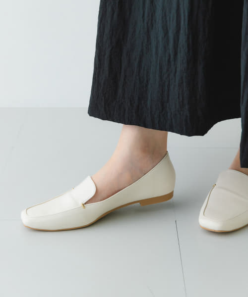 『MADE IN JAPAN』スクエアトゥプチメタルローファー